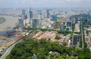 Китайцы скупают вьетнамскую недвижимость из-за дешевизны