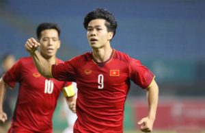 Вьетнамские футболисты впервые в истории попали в четверть-финал Азиады