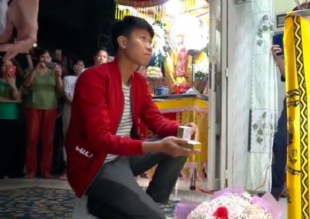 Вьетнамец женился на девушке на ее похоронах