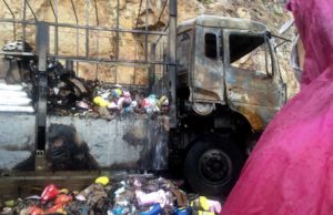 Полиция вернула 200кг товаров, из сгоревшего грузовика в центральном Вьетнаме